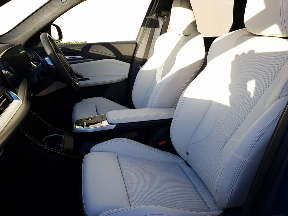 2026 BMW iX1 iX1 eDrive20 M Sport €57,205