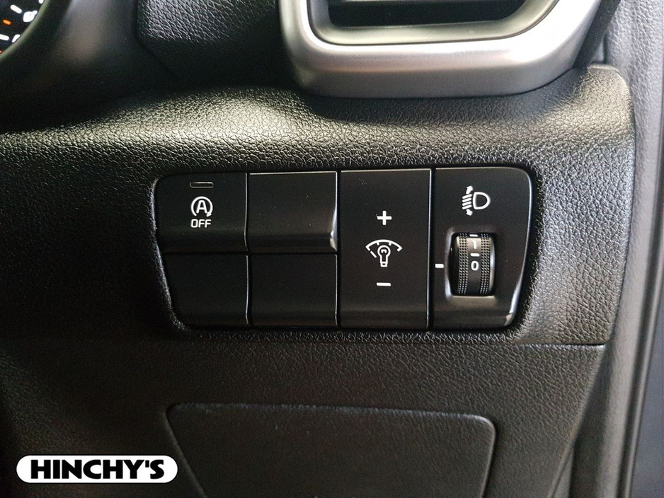 2021 Kia Sportage - image 19