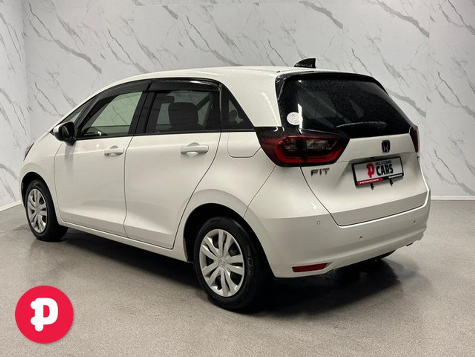 2020 Honda Fit - image 3