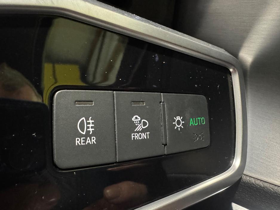 2025 Audi A6 - image 28