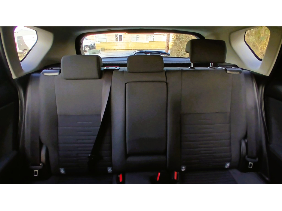 2016 Toyota Auris 1.2T ICON VVT-I 114BHP 5DR €12,900