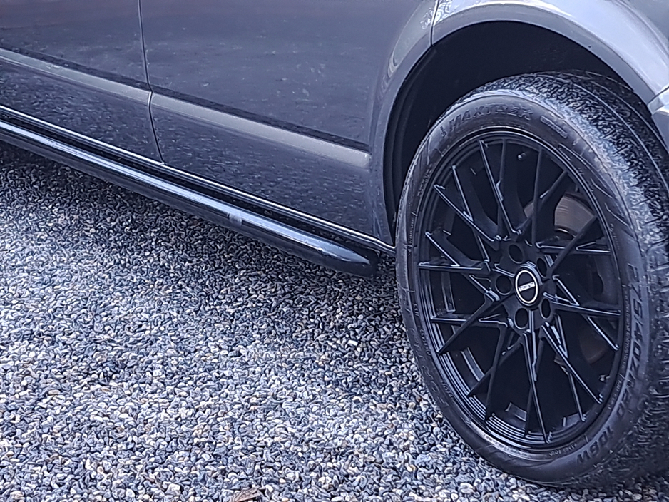 2018 Volkswagen Transporter T30 Highline  LWB with side bars, Alloys, Front Splitter kit 2.0 Diesel €21,300