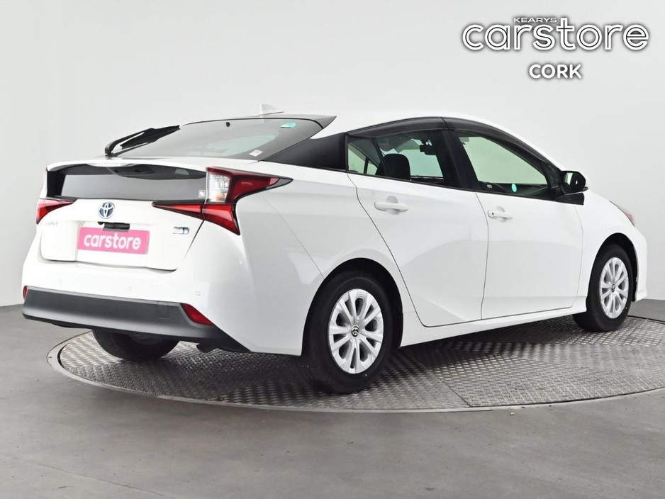 2021 Toyota Prius - image 5