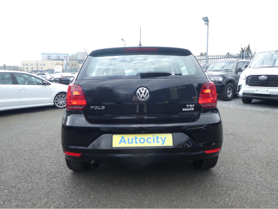2016 Volkswagen Polo - image 6