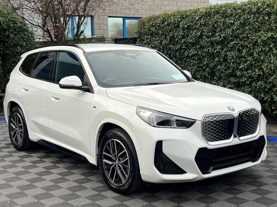 2025 BMW iX1 - image 16