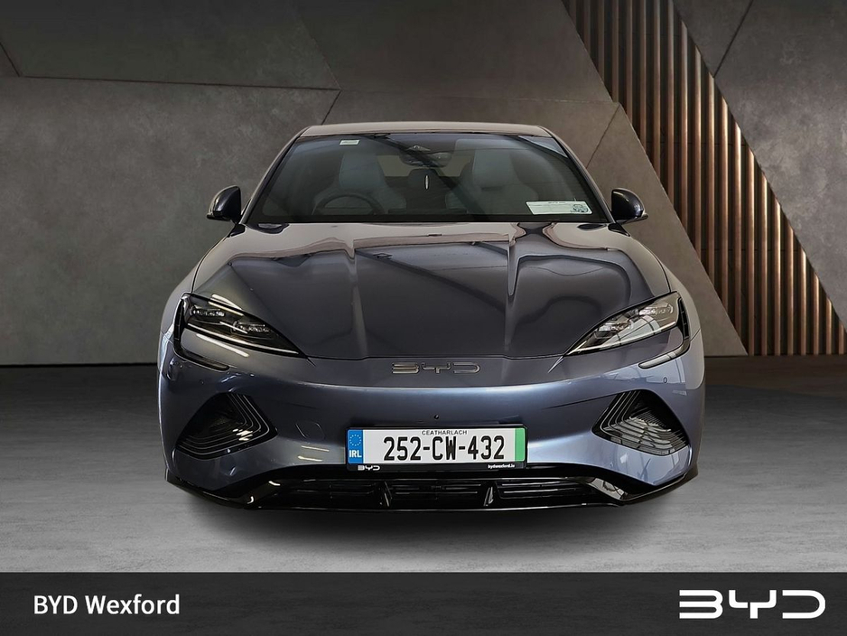 2025 BYD Seal - image 3