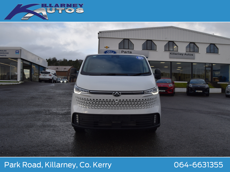 2026 Maxus Deliver 7 Diesel Lux LWB Low Roof €25,928