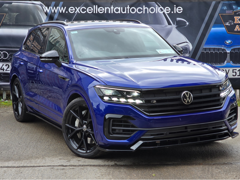2023 Volkswagen Touareg 3.0TSI V6 R-LINE 462BHP 5DR LAPIZ BLUE +MAXTON KIT STUNNING! €67,950