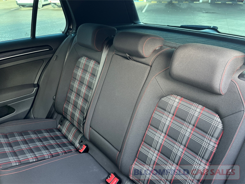 2017 Volkswagen Golf GTI 2.0 , DSG // LOW MILEAGE €24,950