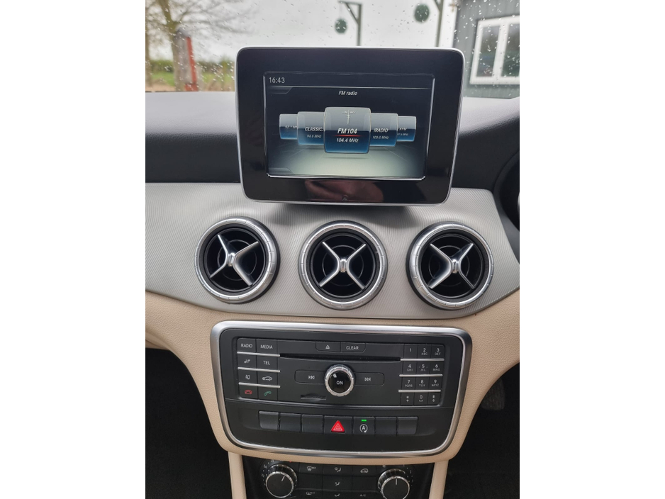 2016 Mercedes-Benz CLA Class - image 22