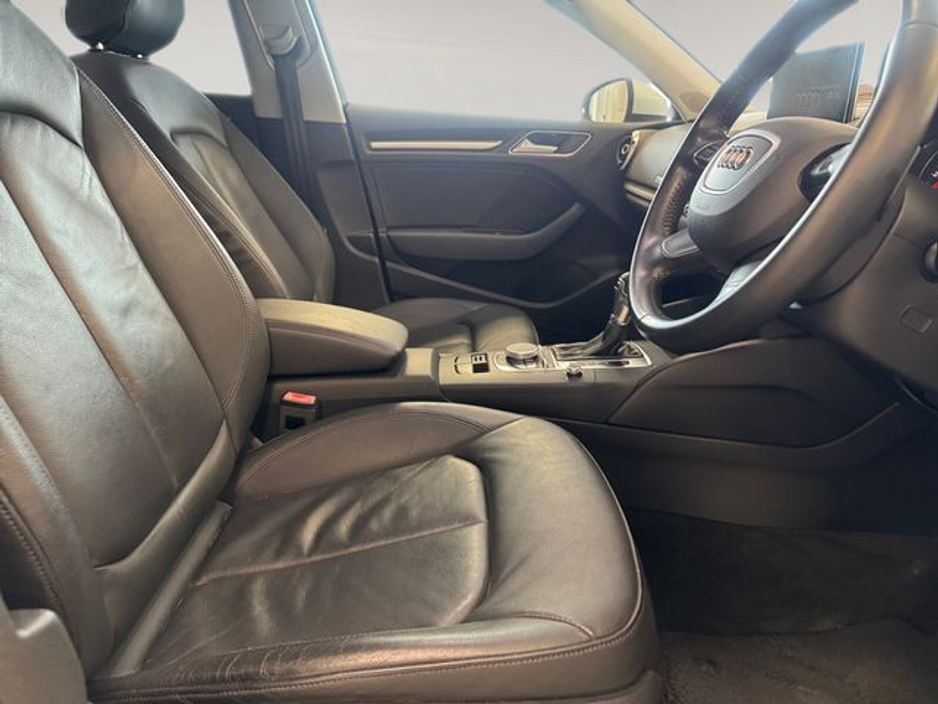 2016 Audi A3 - image 11