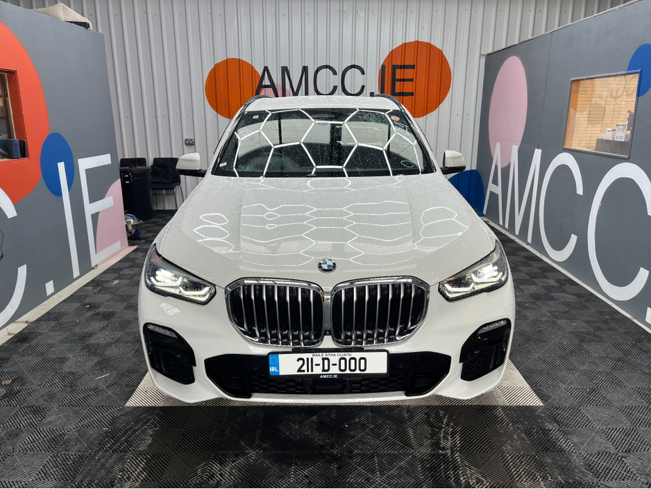 2021 BMW X5 - image 5