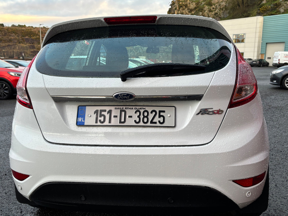 2015 Ford Fiesta 1.25 60PS Titanium €9,250