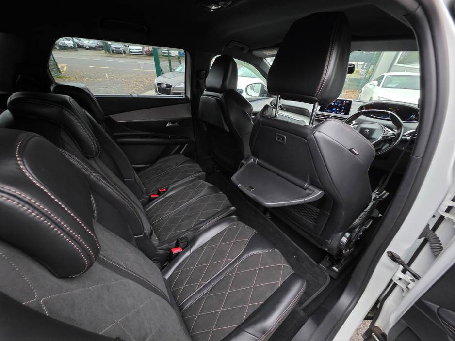 2018 Peugeot 5008 ( 182 REG ) GT LINE 7 SEATER  - DIGITAL DASH - CAMERA - ALLOYS -   CARPLAY ANDROID AUTO EU RADIO  PEARL WHITE €25,950