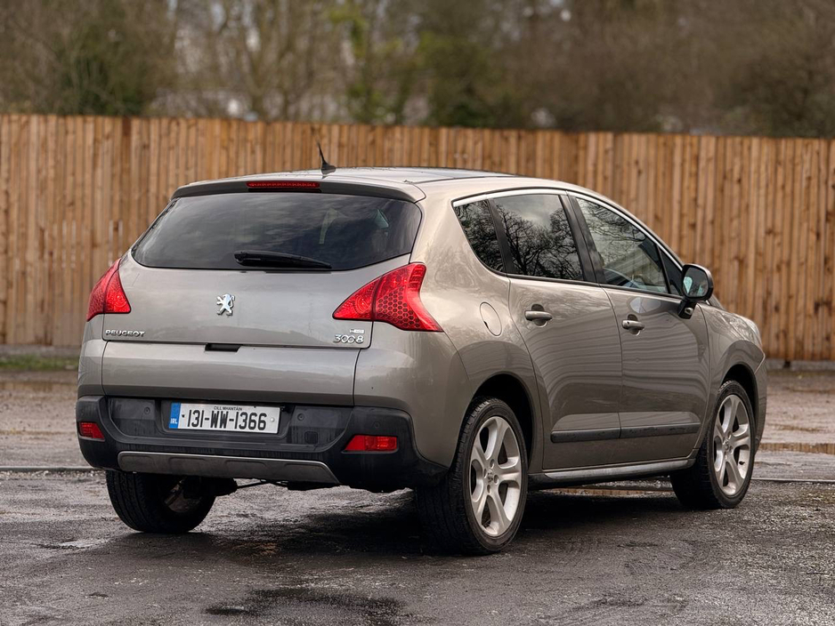 2013 Peugeot 3008 - image 11