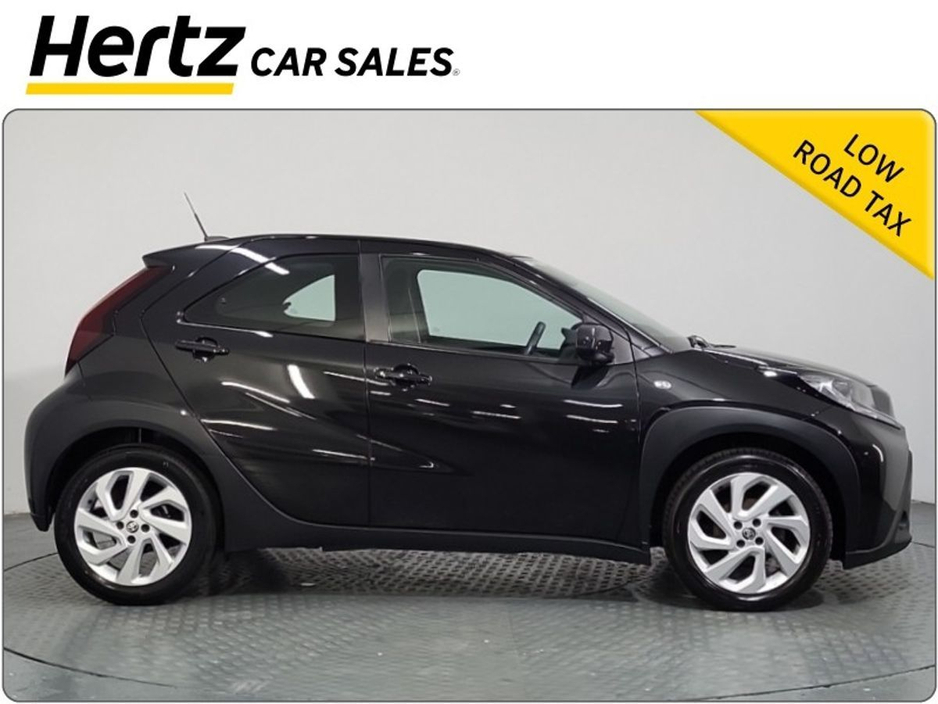 2023 Toyota Aygo X - image 3