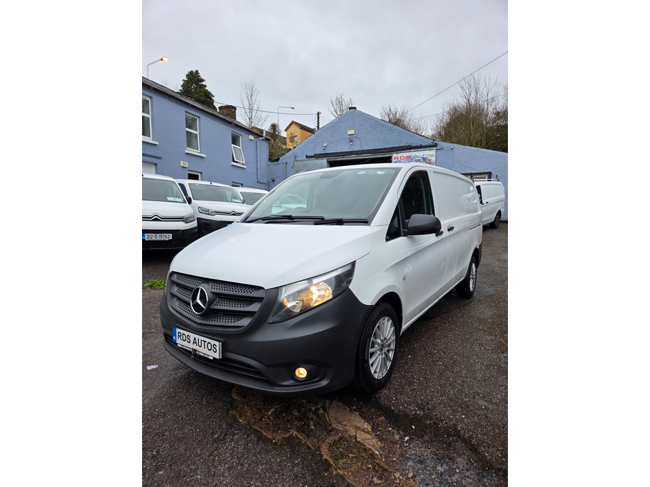 2021 Mercedes-Benz Vito 110 KA/L CLASSIC 6DR €13,000
