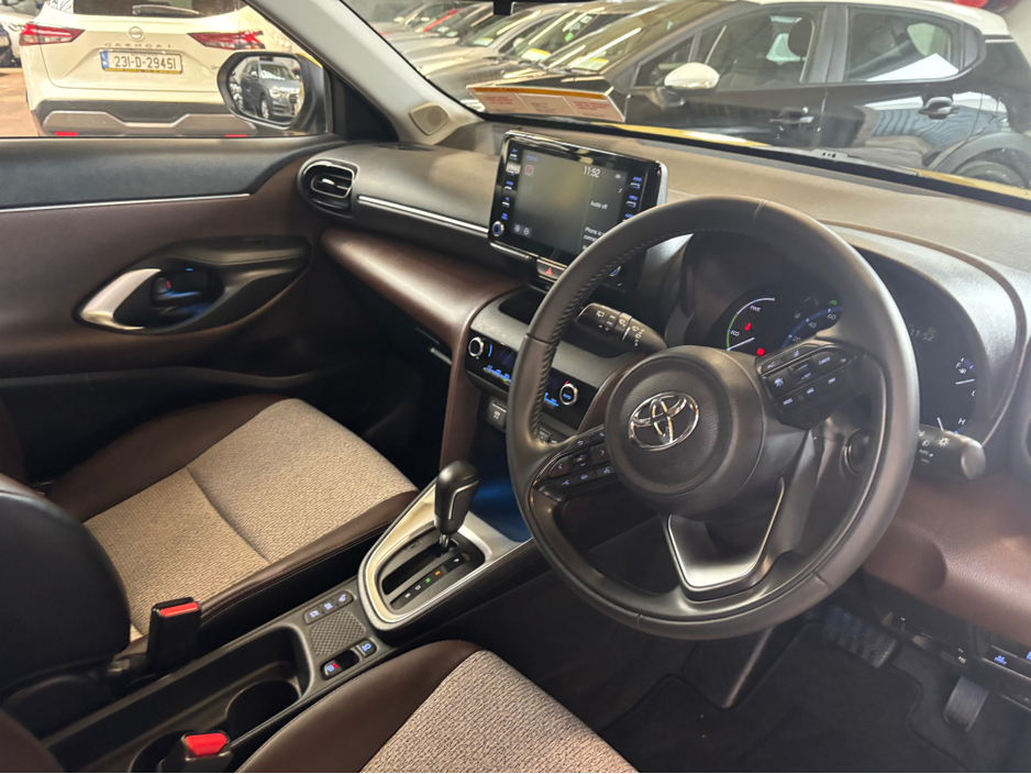 2020 Toyota Yaris Cross Yaris Cross hybrid auto only 38000 kms €20,499