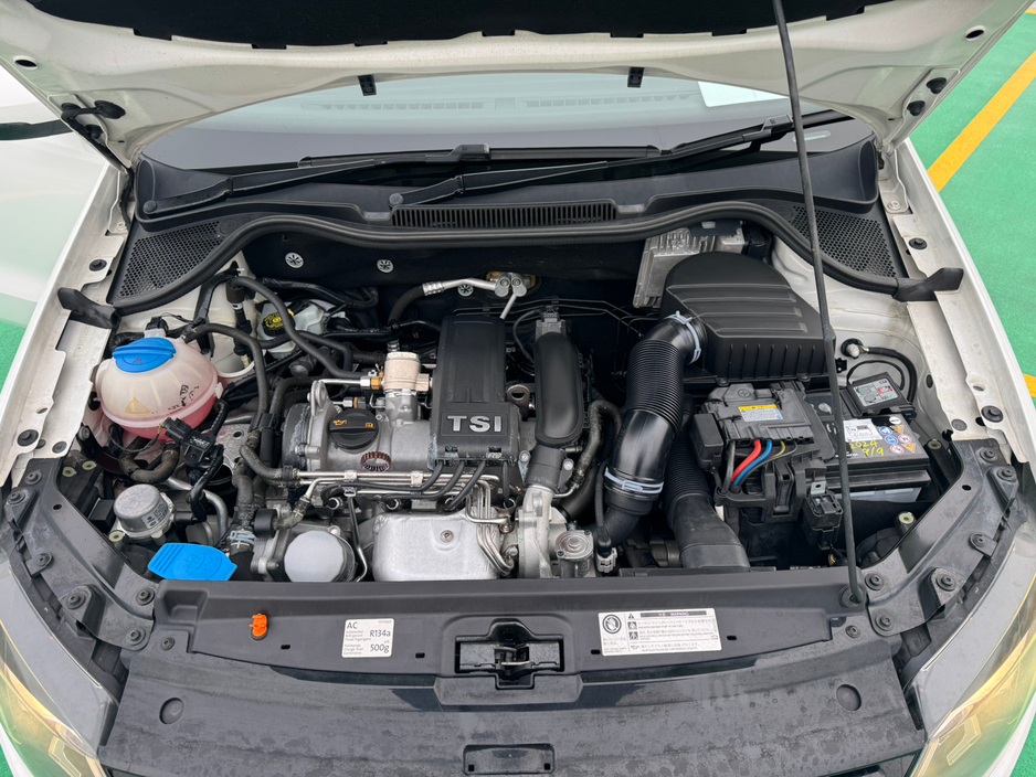 2012 Volkswagen Polo  €9,500