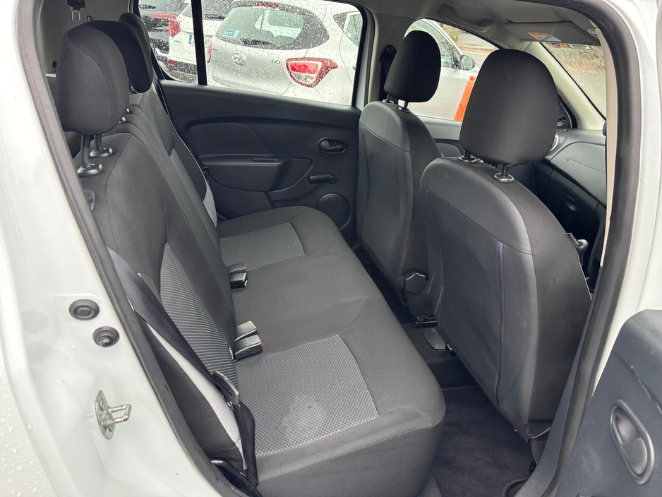 2015 Dacia Sandero ALTERNATIVE 1.5 DCI 90 4DR €5,950