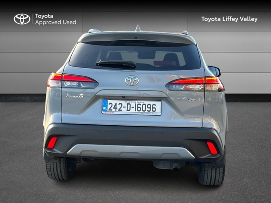 2024 Toyota Corolla Cross - image 4