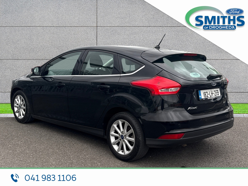 2018 Ford Focus - image 16