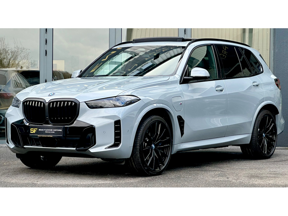 2025 BMW X5 ++TECH PACK++ XDRIVE50E M SPORT AUTO €102,950