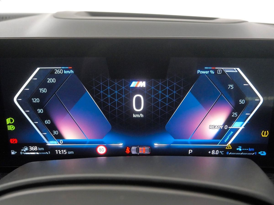 2025 BMW X5 - image 9