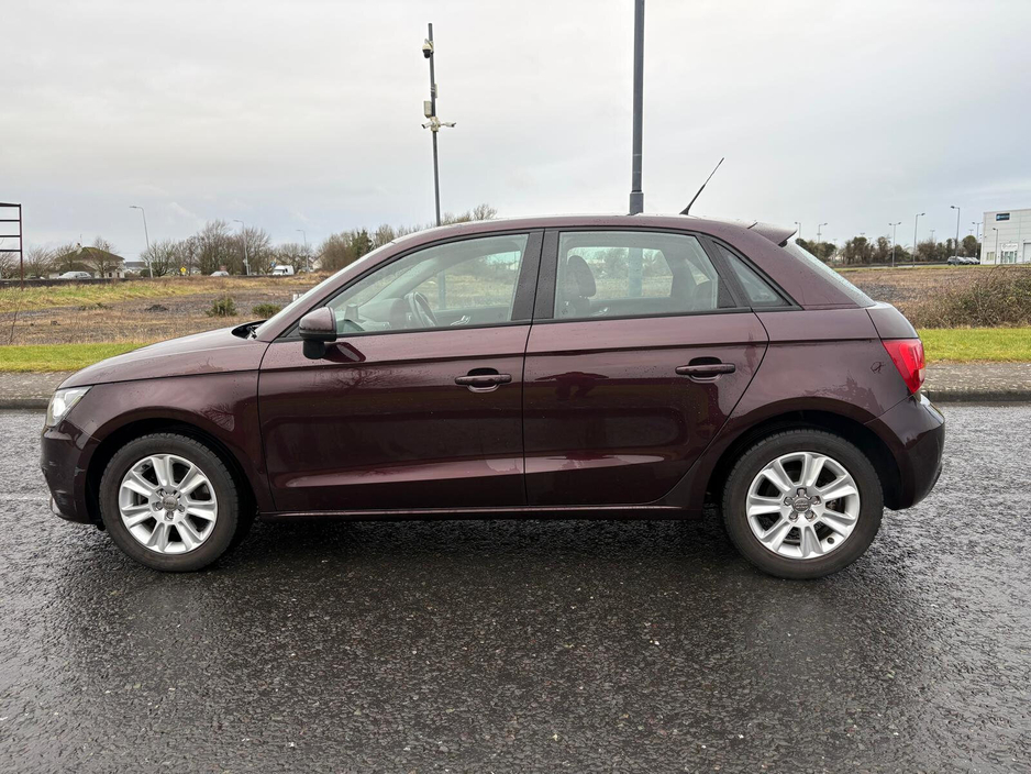 2014 Audi A1 - image 6