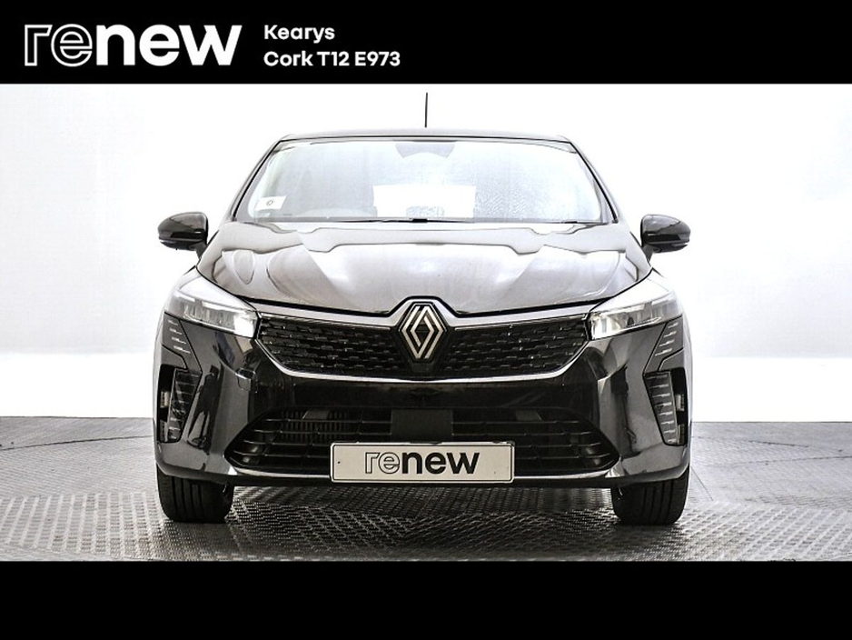 2025 Renault Clio - image 8