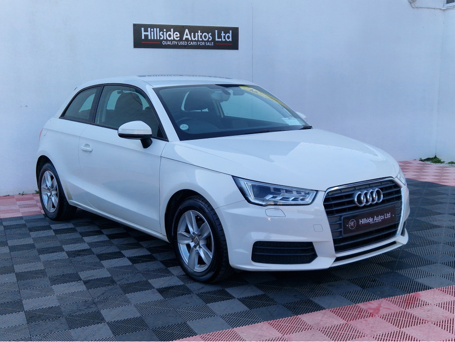 2015 Audi A1 - image 16