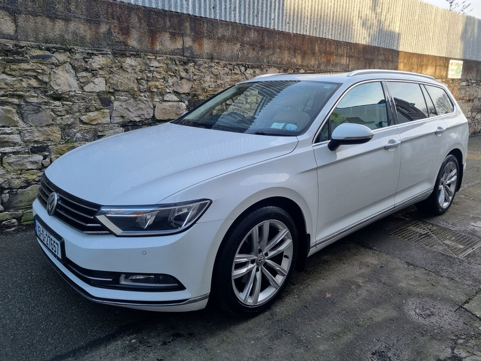 2015 Volkswagen Passat 1.6 TDI DSG 120HP Highline €7,899