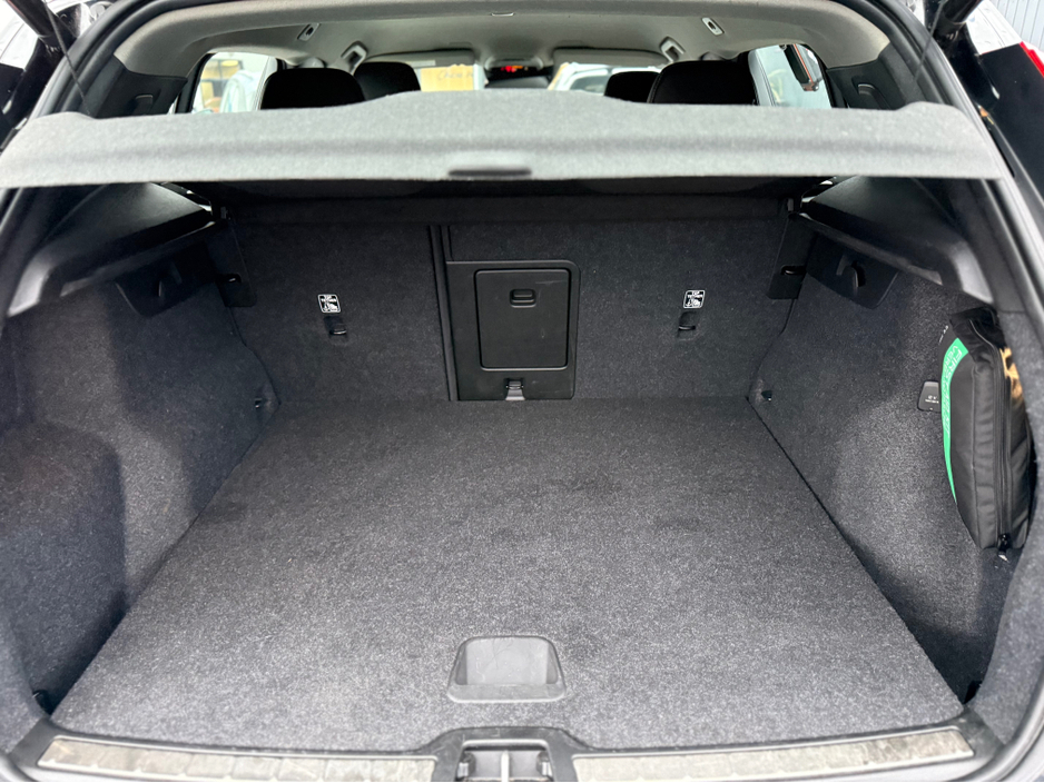 2021 Volvo XC40 INSCRIPTION T3 - 1.5 PETROL - MANAUL - 12M WARRANTY - CAR: 1623