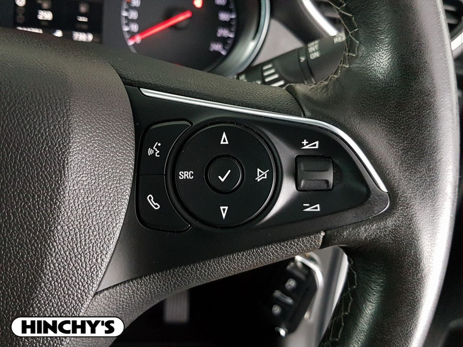 2023 Opel Crossland X - image 18