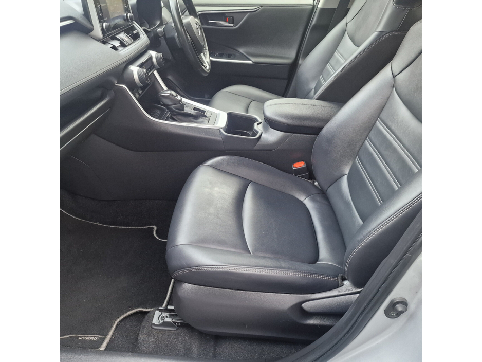 2022 Toyota Rav4 2.5 Hybrid Sol 2WD €31,950