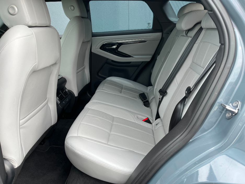 2021 Land Rover Range Rover Evoque - image 10