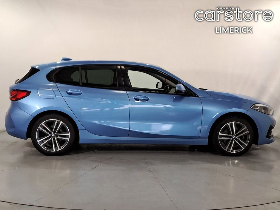 2021 BMW 1 Series - image 2