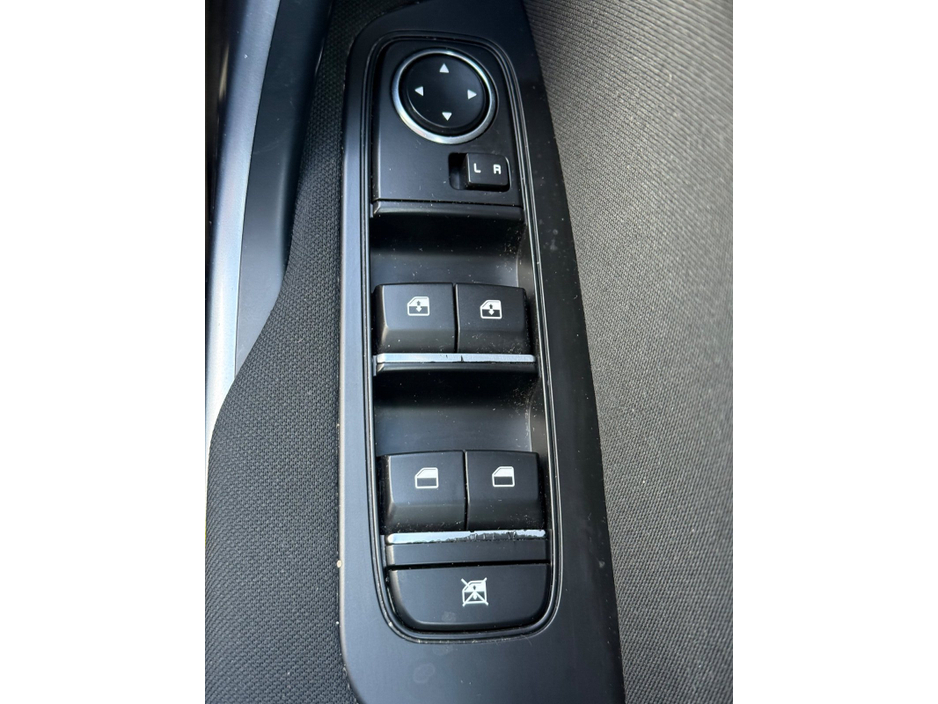 2021 Kia Ceed - image 20