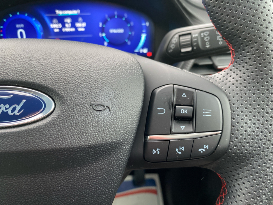 2024 Ford Puma - image 11