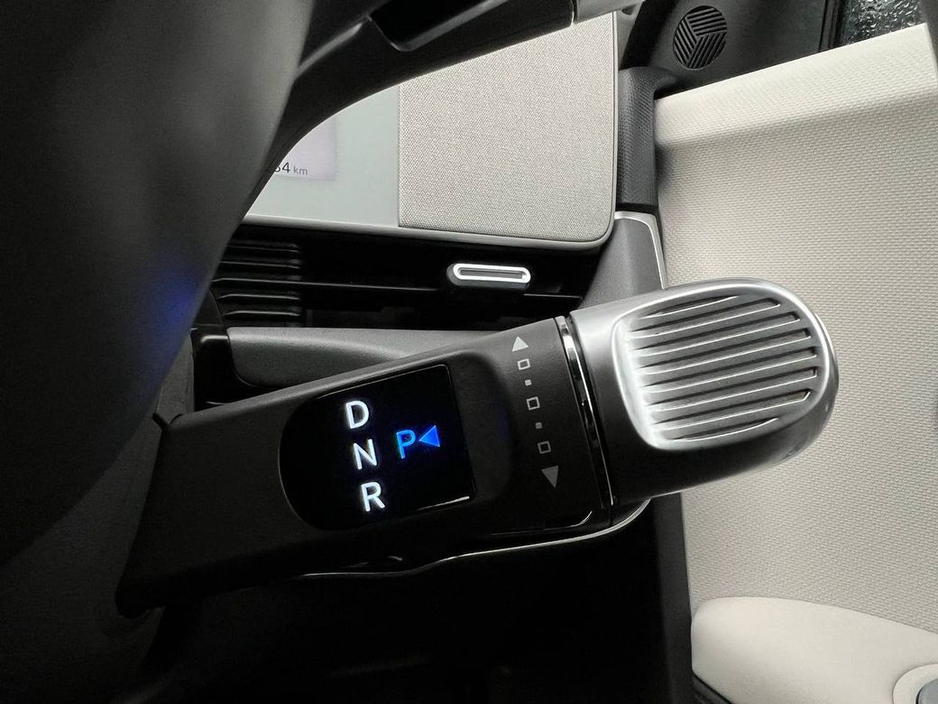 2023 Hyundai Ioniq 5 EXECUTIVE 58KW // ADAPTIVE CRUISE CONTROL // WIRELESS CHARGING // HEATED SEATS €23,900