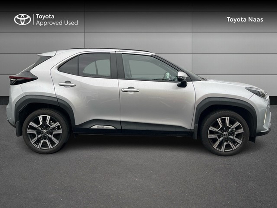 2025 Toyota Yaris Cross YARIS CROSS SOL €37,888