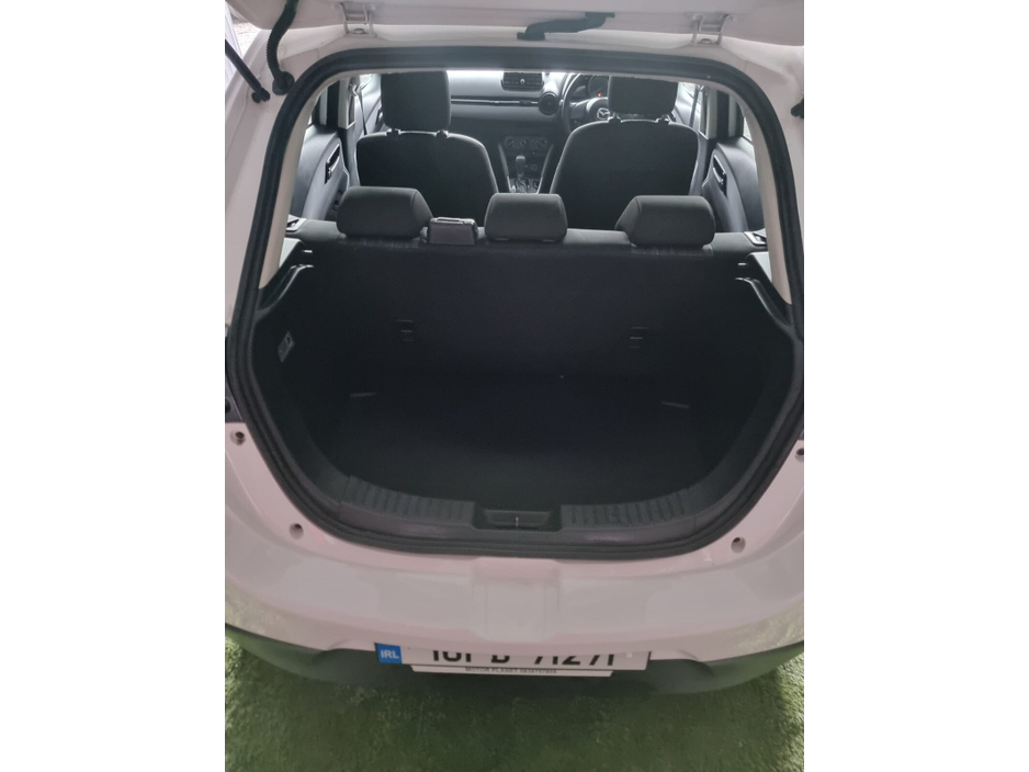 2016 Mazda Demio - image 7