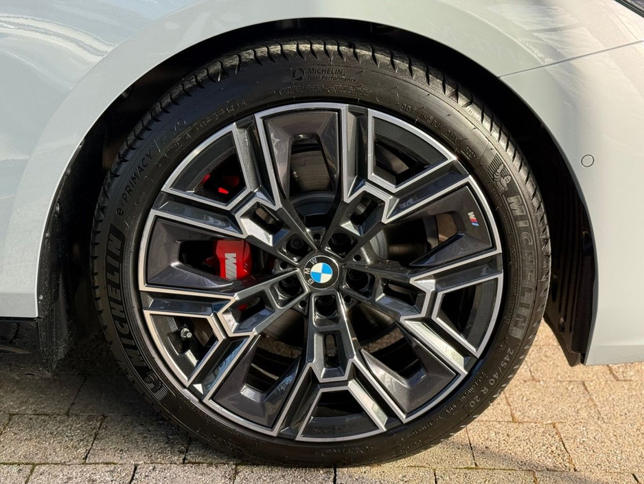 2026 BMW 5 Series - image 10