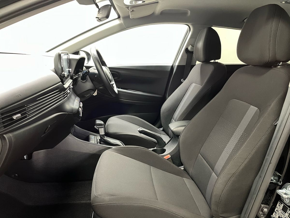 2024 Hyundai i20 Deluxe Plus Auto - Reversing Camera - Air-Conditioning - Cruise Control - Auto Lights/Wipers - Apple CarPlay/Android Auto €24,950