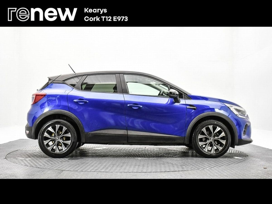 2022 Renault Captur - image 14