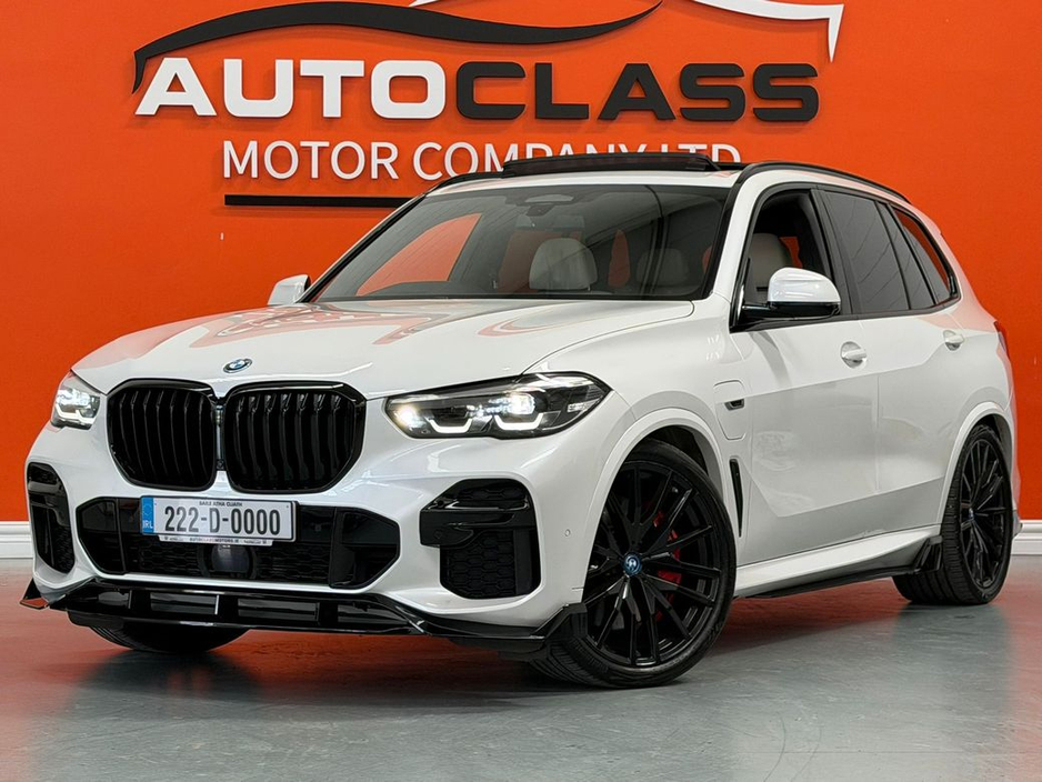 2022 BMW X5 - image 10