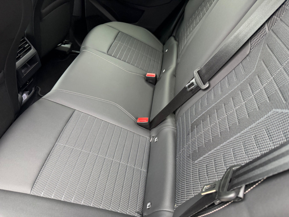 2024 Peugeot 3008 - image 10