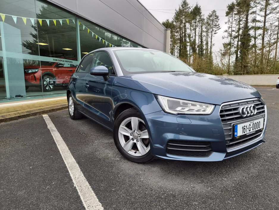 2016 Audi A1 - image 2