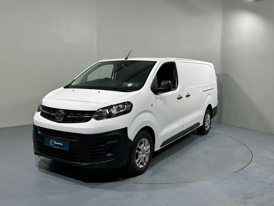 2020 Opel Vivaro LWB Twin Sliding Doors 1.5 Diesel €14,800
