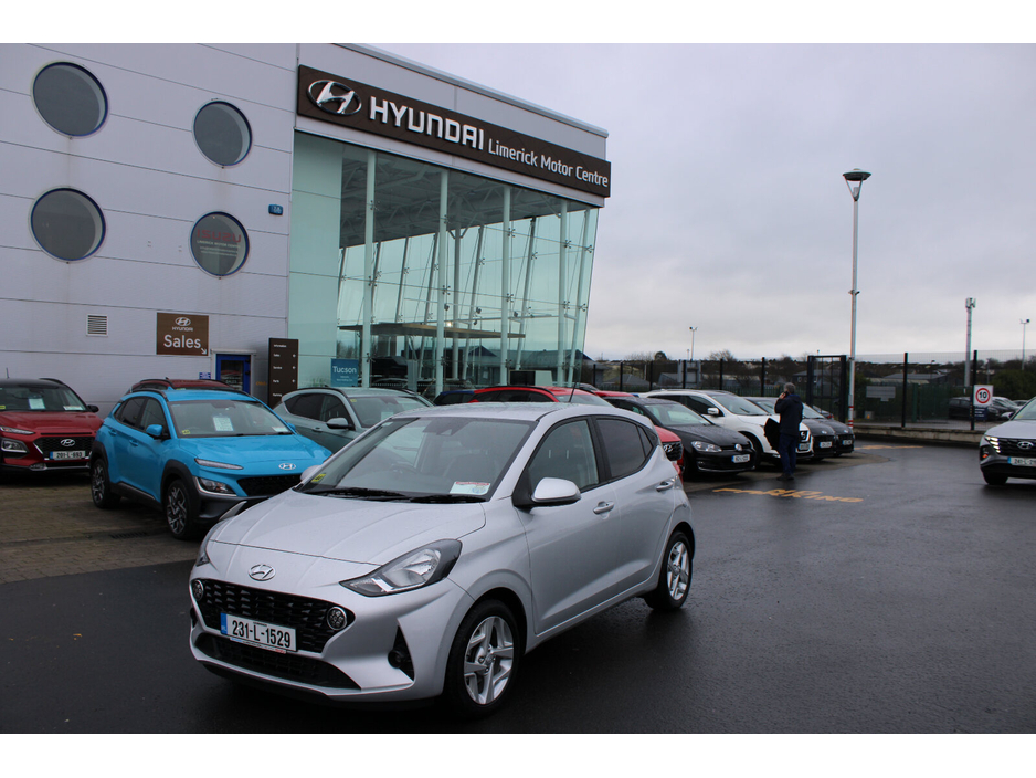 2023 Hyundai i10 i10 Deluxe Plus €17,950